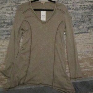 Reba Thermal knit tunic top in khaki  NWT Size XL